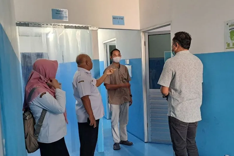 Tim Pengawas Keamanan Pangan Program Makan Bergizi Gratis (MBG)