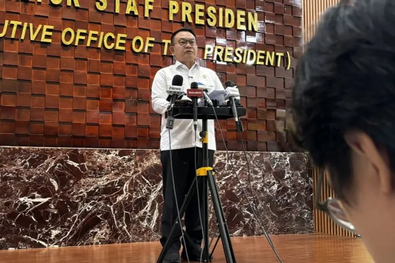Kepala Staf Kepresidenan Dudung Abdurachman 