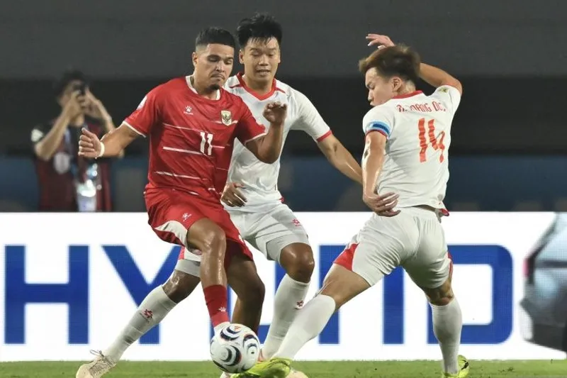 Pesepak bola Timnas Indonesia Ragnar Anthonius Maria Oratmangoen