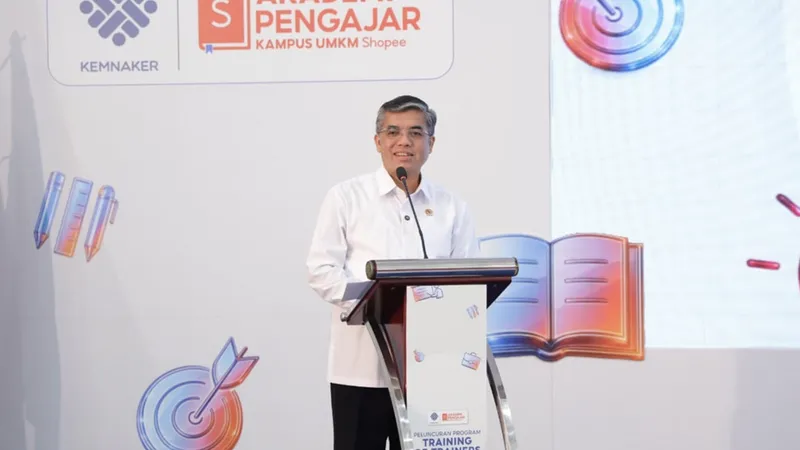 Menteri Ketenagakerjaan (Menaker) Yassierli saat membuka ToT Shopee Affiliate di BBPVP Bekasi pada Senin (3/8/2026). IVOOX.ID/doc Kemnaker