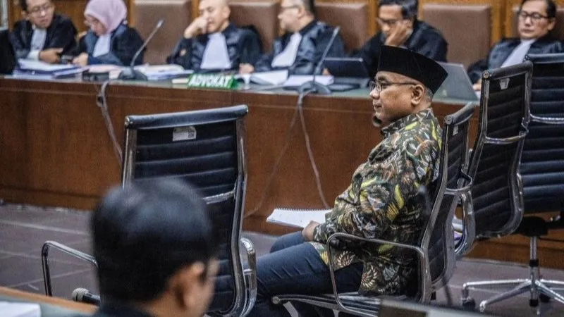 Terdakwa kasus dugaan korupsi kuota haji Yaqut Cholil Qoumas (