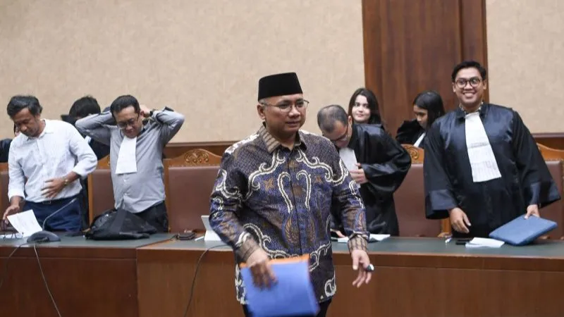 Terdakwa kasus dugaan korupsi kuota haji Yaqut Cholil Qoumas 