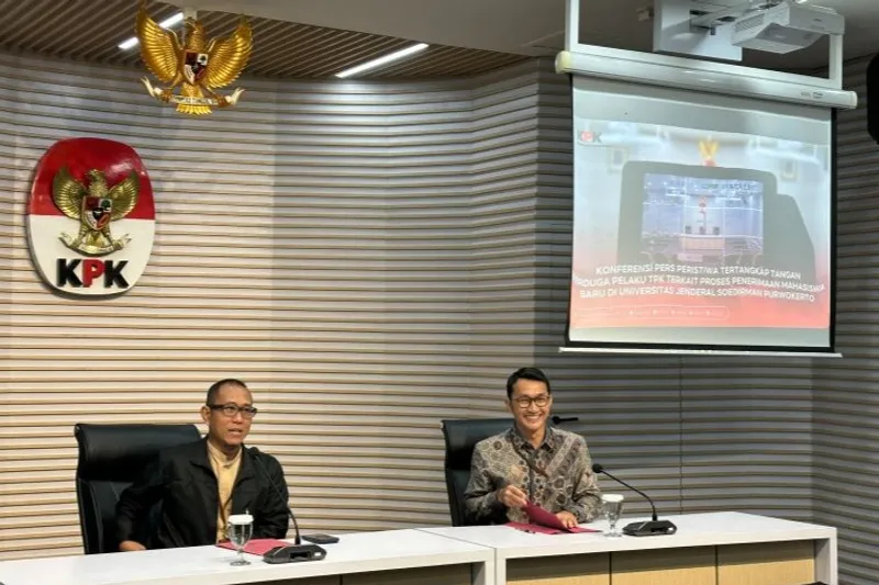 Pelaksana Tugas Direktur Penyidikan Komisi Pemberantasan Korupsi Achmad Taufik Husein
