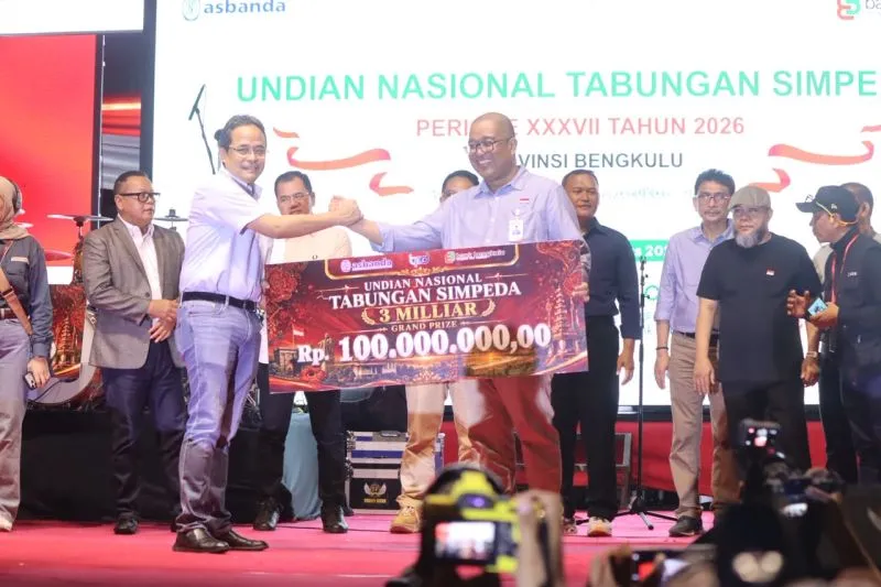 Ketua Umum Asosiasi Bank Pembangunan Daerah (Asbanda) Agus H. Widodo