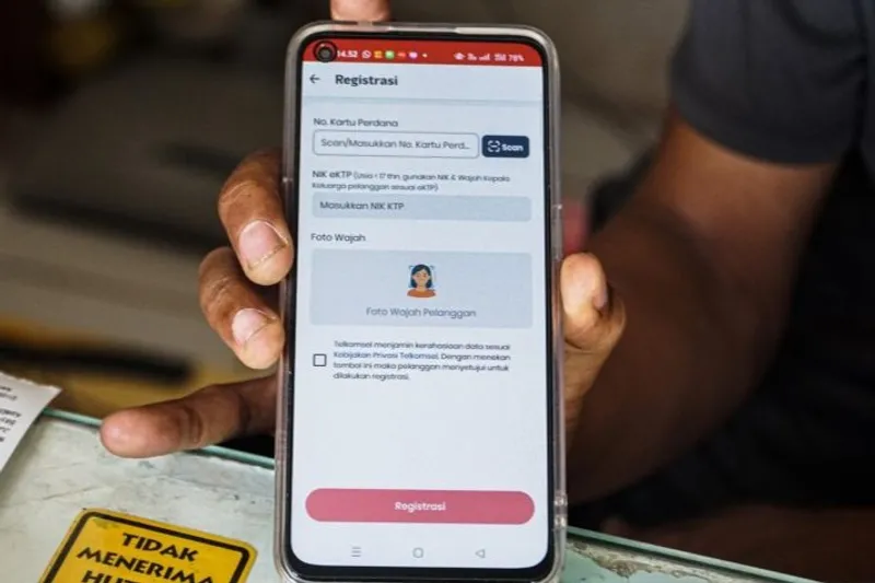 tampilan aplikasi registrasi kartu SIM baru 