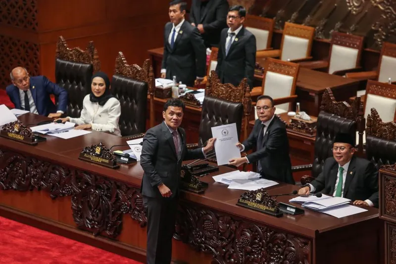 antarafoto-laporan-komisi-iii-dpr-terkait-ruu-perampasan-aset-1787836878-1