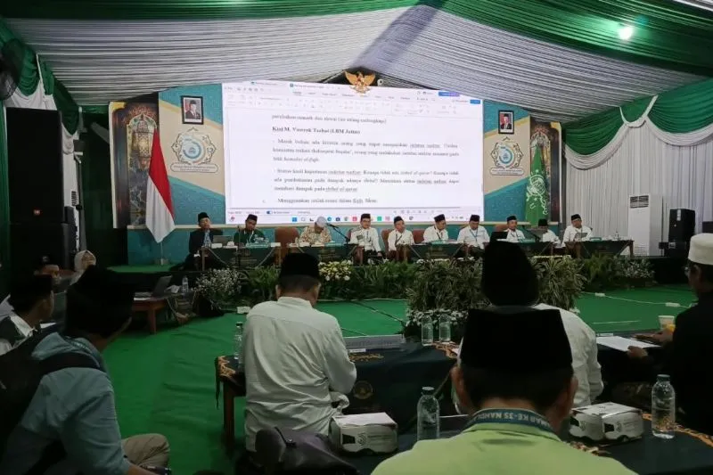 Pembahasan sidang komisi di Muktamar Ke-35 NU di Jombang