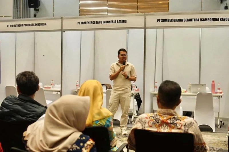 Direktur Operasi dan Teknologi KEK Industropolis Batang Nurjaman