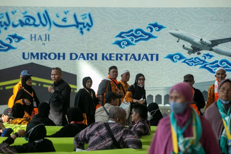 antarafoto-pengalihan-pendaratan-pesawat-ke-bandara-kertajati-1788694798-1