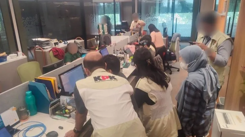 Komisi Pemberantasan Korupsi menggeledah kantor PT Summarecon Agung Tbk