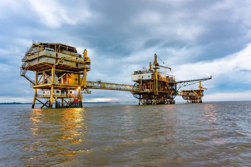 Energi Mega Persada Siapkan Rights Issue hingga Rp4,11 Triliun untuk Pengembangan Aset Migas