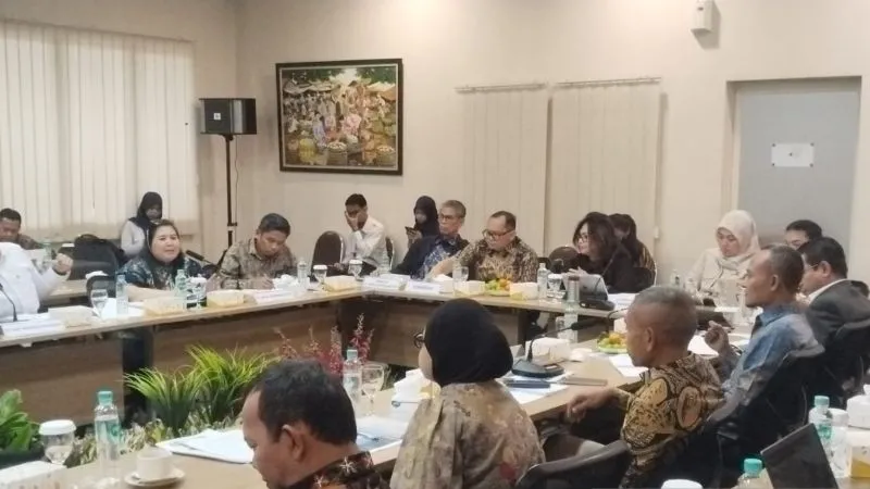 Kunjungan Komisi VII DPR RI ke kawasan industri