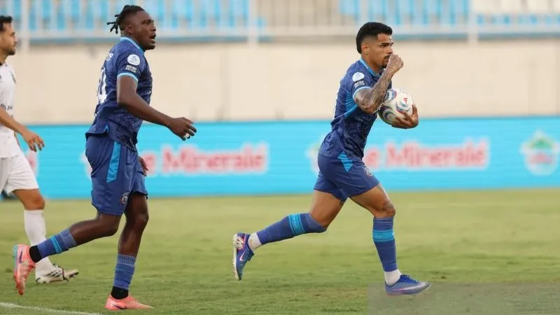 Pesepakbola Arema FC Samuel Otusanya 