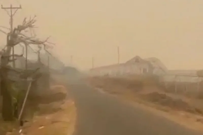 Suasana di Tanah Merah, Kabupaten Boven Digoel akibat kabut asap
