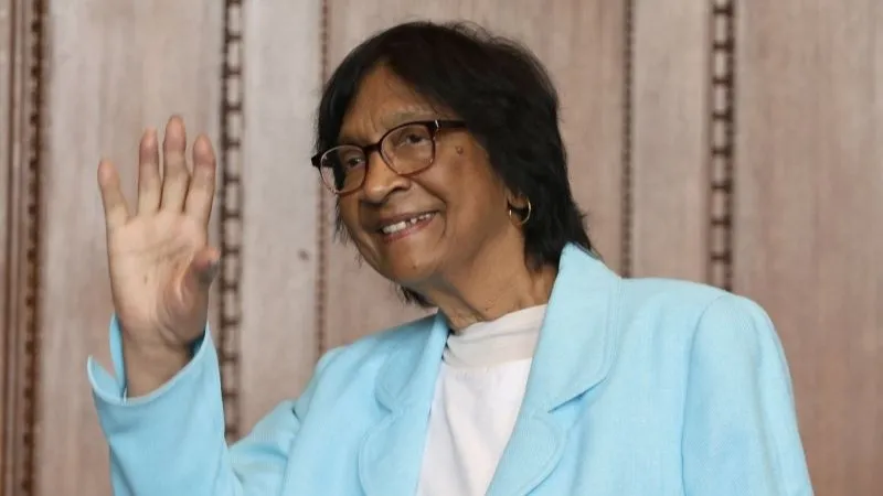 Pengacara asal Afrika Selatan  Navi Pillay