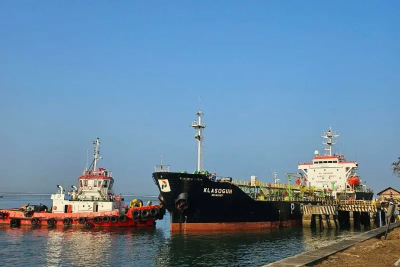 Kapal tanker MT Klasogun