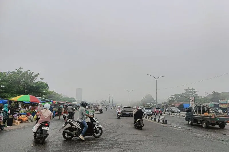 Kondisi kabut asap di Kota Pekanbaru