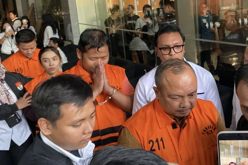 Tahanan KPK dalam kasus operasi tangkap tangan di linglungam BNPB 