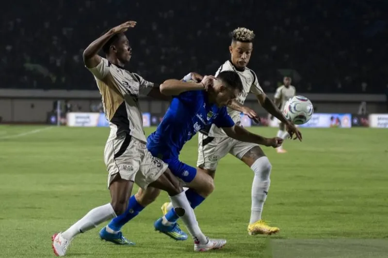 pesepak bola Dewa United Banten FC Altalariq Erfa Aqsal Ballah