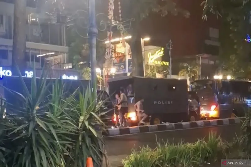 penjagaan di untuk mengantisipasi kericuhan di kawasan Jalan Dago