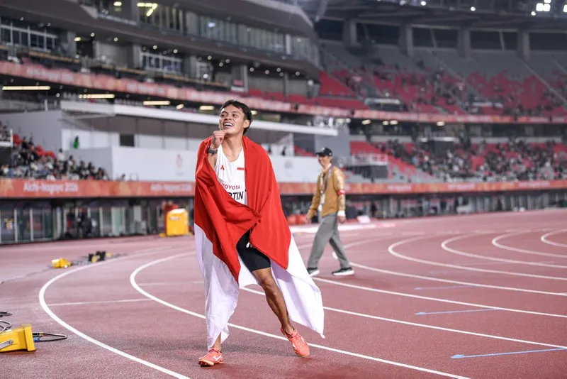 antarafoto-medali-emas-lari-100-meter-putra-t63-1792761545-1