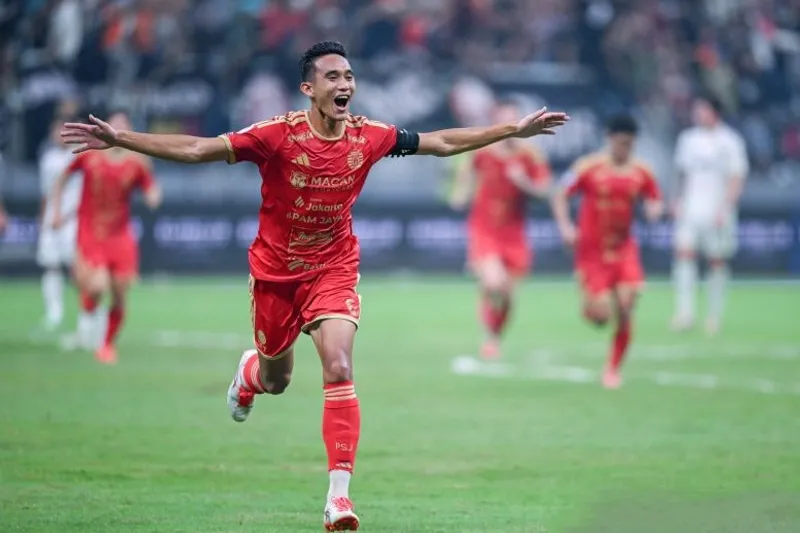 Pesepak bola Persija Jakarta Rizky Ridho