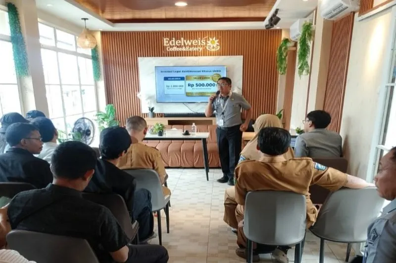 Kepala Bidang Kekayaan Intelektual Kantor Wilayah Kementerian Hukum NTB Puan Rusmayadi 
