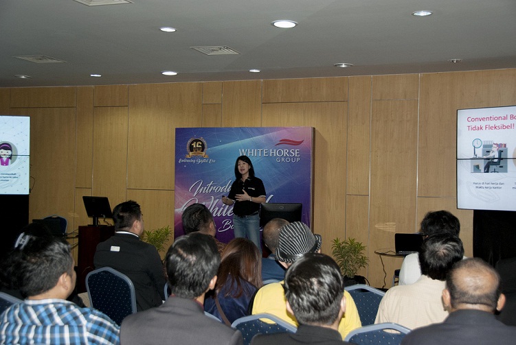 Angreta Chandra, Dirut WEHA Presentasikan White Horse Online Booking System