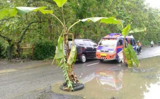 Jalan-Rusak