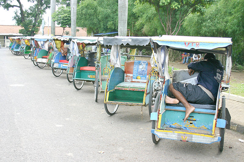 Pemprov DKI Jakarta Segera Rampungkan Payung Hukum Becak