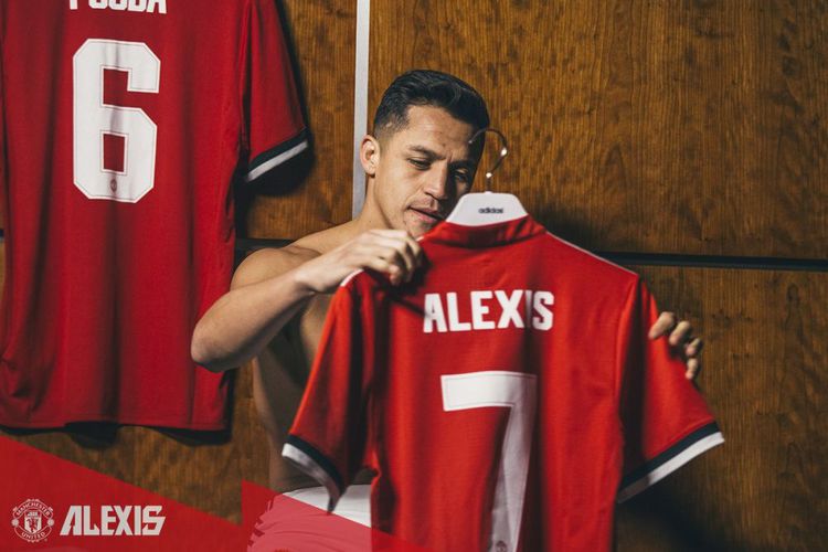 Alexis Sanchez Resmi Bergabung dengan Manchester United