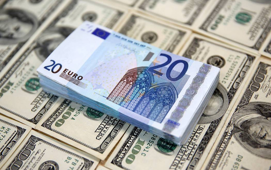 Euro-Dollar