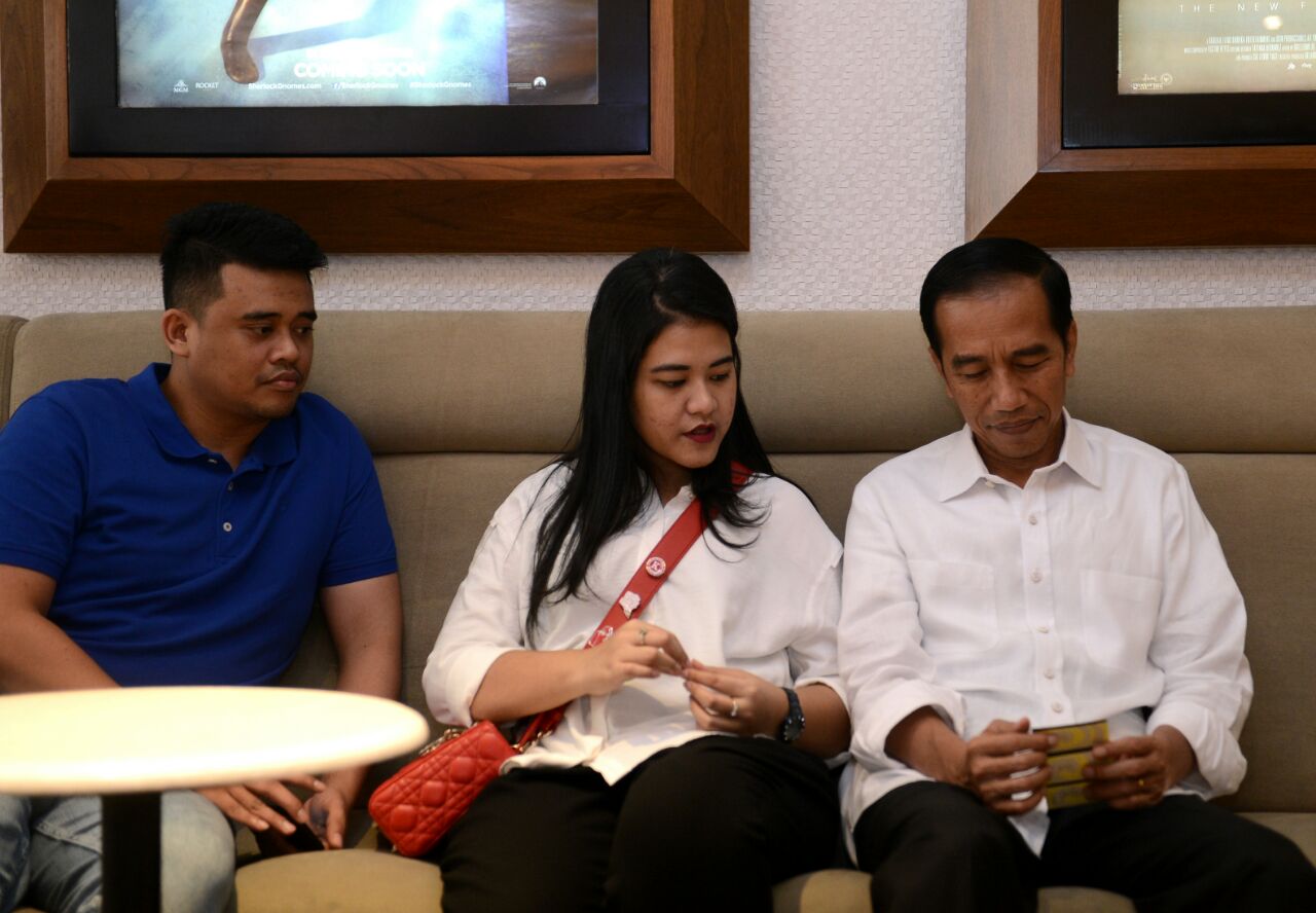 Jokowi Dilan 1990
