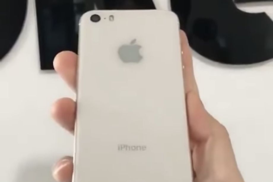 2Apple Kemungkinan Akan Segera Merilis iPhone SE 2