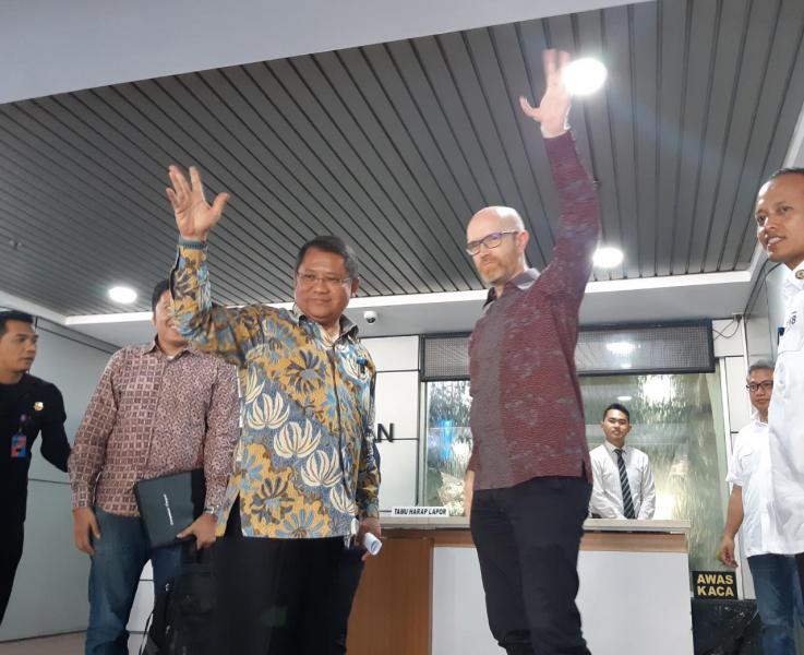 Menkominfo dan VP Facebook Simon Milner