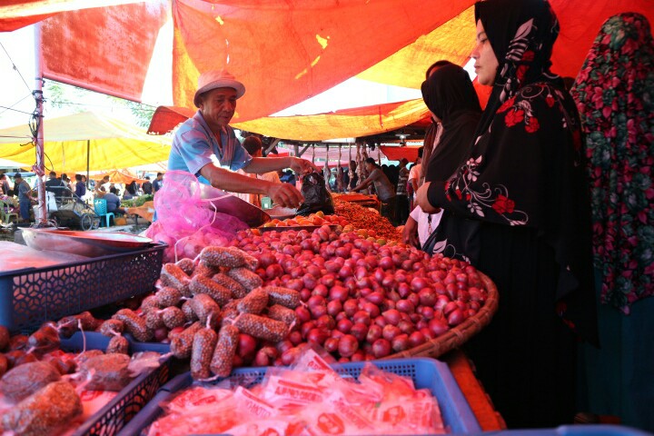 Pedagang-Bawang-di-Pasar-Selasa-Gorontalo (Akasyah) / ivoox.id