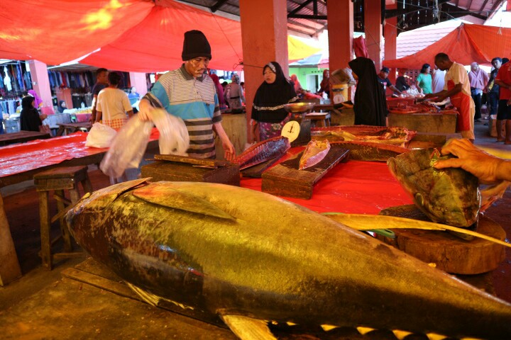 Pedagang-Ikan-di-Pasar-Selasa-Gorontalo-Akasyah-ivoox.id_