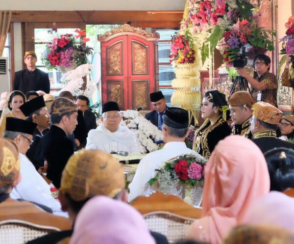 Akad-Nikah-Kahiyang-dan-Bobby-doc.setkab-ivoox.id_