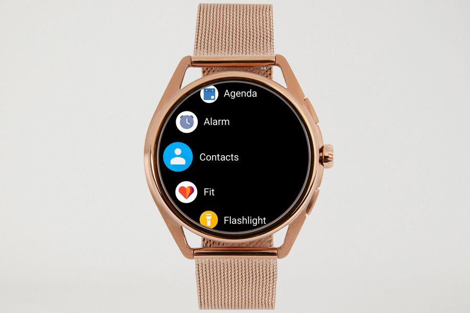Emporio Armani Meluncurkan Smartwatch Android Terbaru