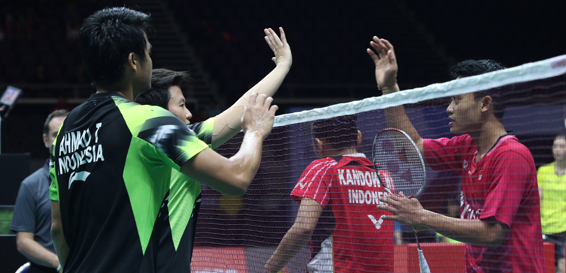 owi-butet di singapura