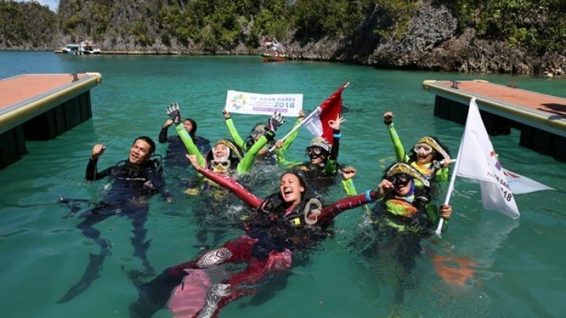 penyelam raja ampat