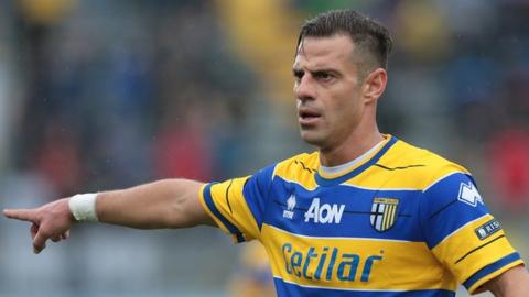 penyerang parma-emanuele calaio