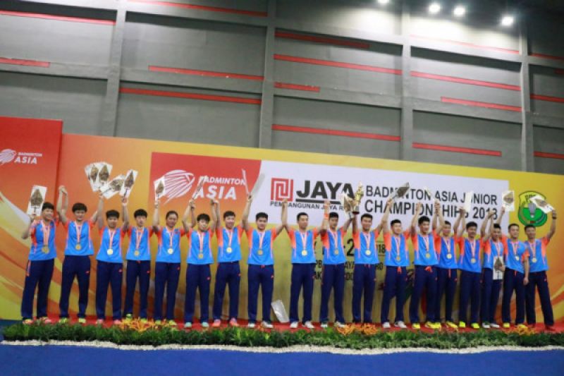tim bulutangkis junior china