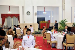Silaturahim-Teladan-300x200