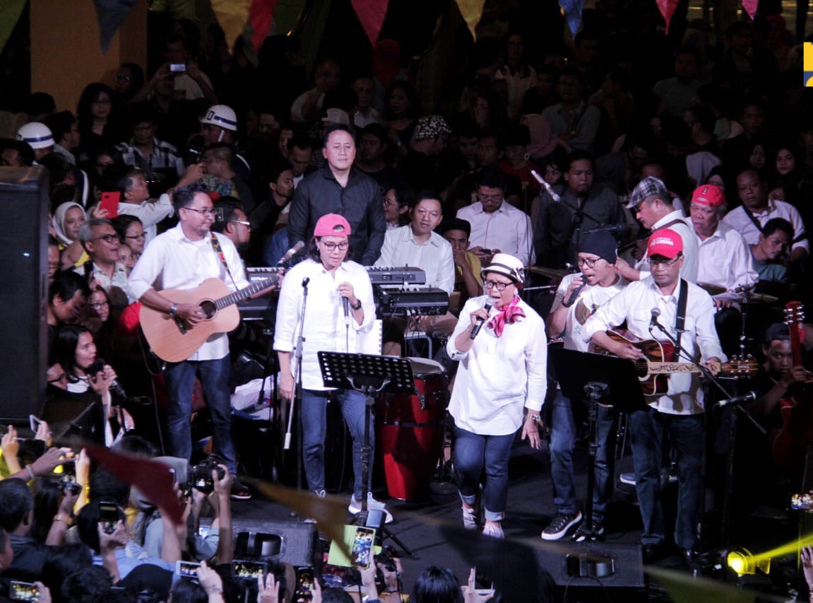 elek-yo-band-konser-amal-lombok-doc.pupr-ivoox.id_