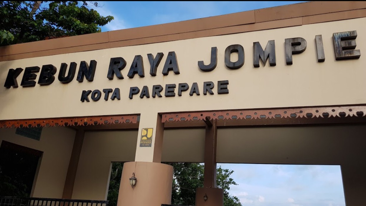 kebun-raya-jompie-parepare-doc.pupr-ivoox.id_