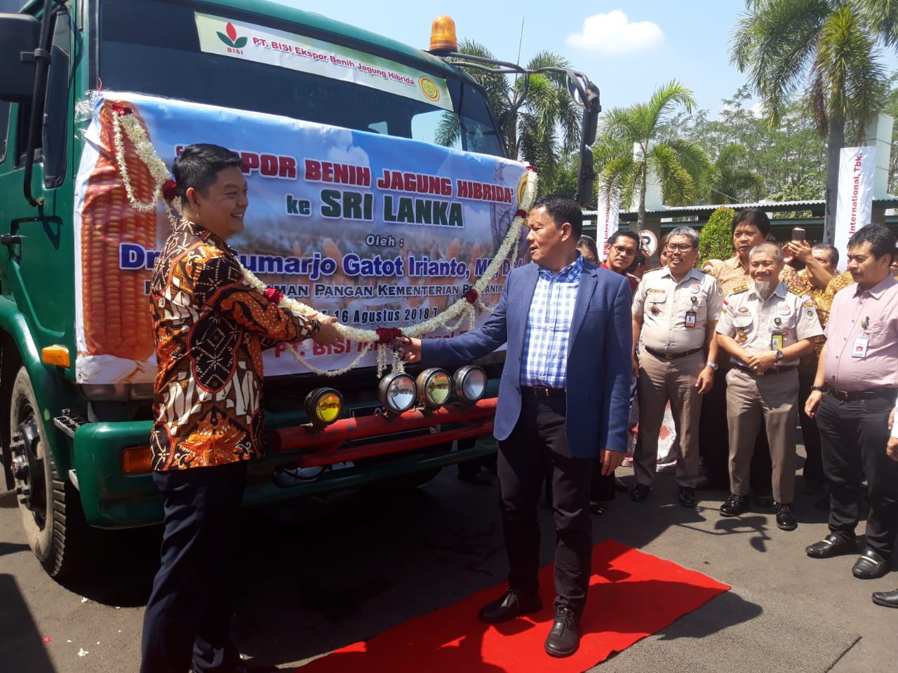 kementan-eksport-benih-jagung-hibrida-ke-srilangka-doc.kemetan-ivoox.id_