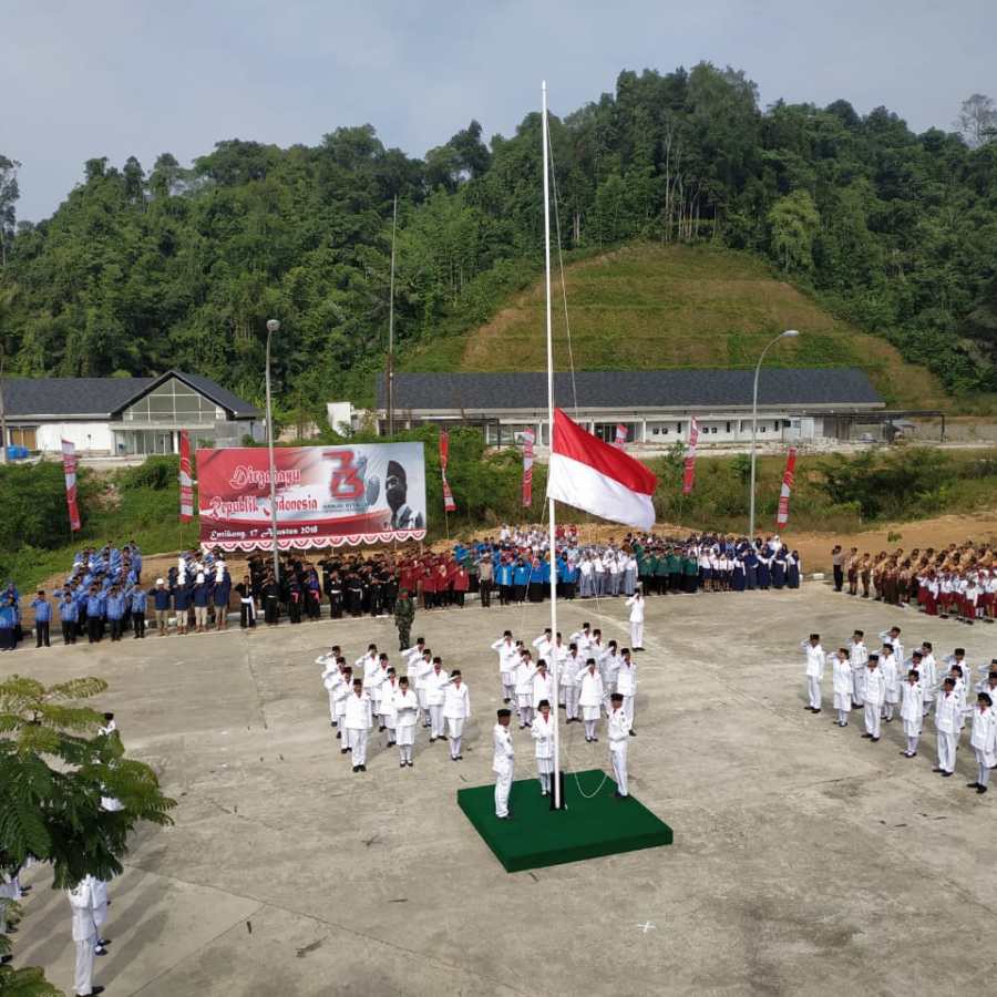 peratama-kali-entikong-merayakan-hut-ri-ke-73-doc.pupr-ivoox.id_
