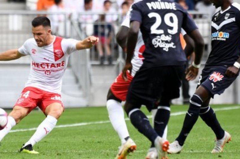 Bordeaux-vs-Nimes