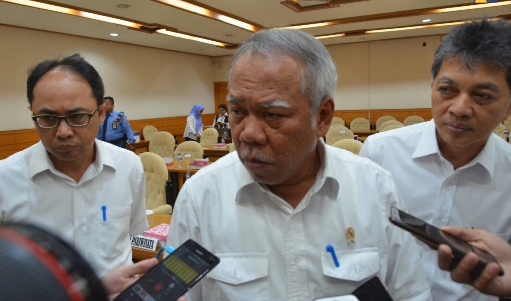 Masyarakat-Tidak-Hanya-Menjadi-Penonton-Perbaikan-Rumah-Rusak-Akibat-Gempa-Bumi-di-NTB-Dilakukan-Secara-Gotong-Royong-doc.pupr-ivoox.id_